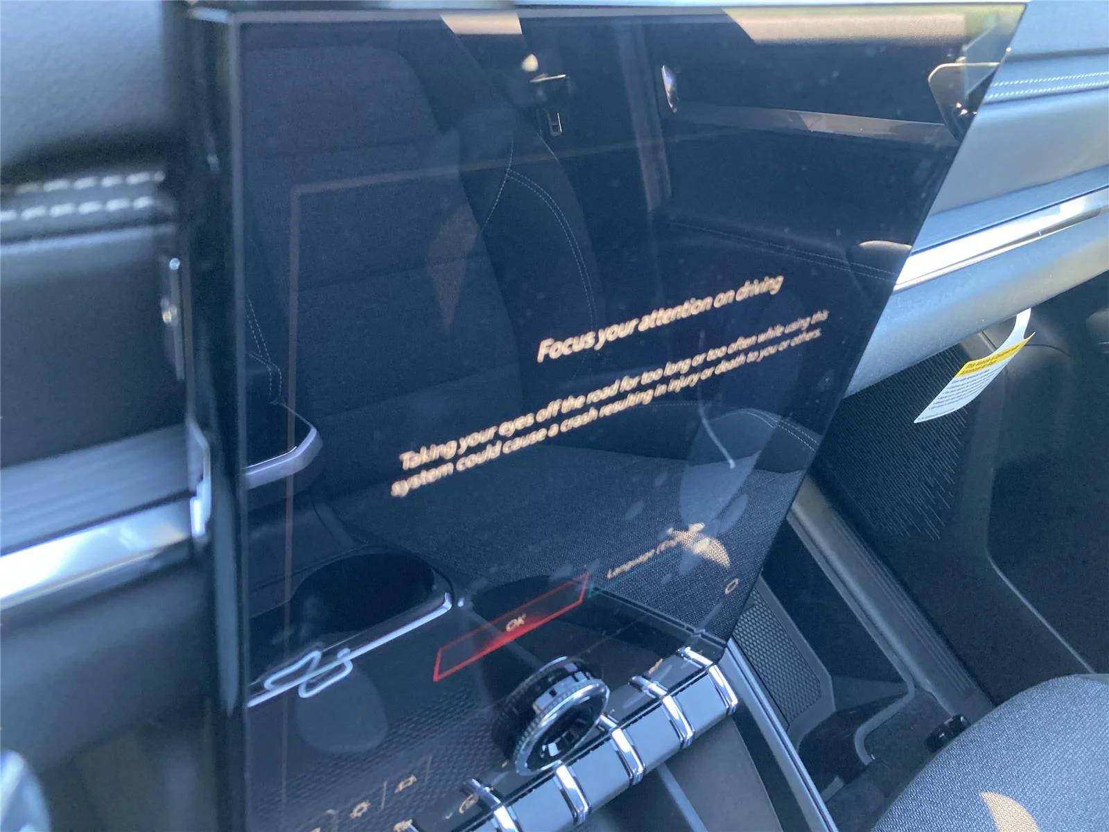 New 2026 Sterling Metallic GMC Elevation image 32