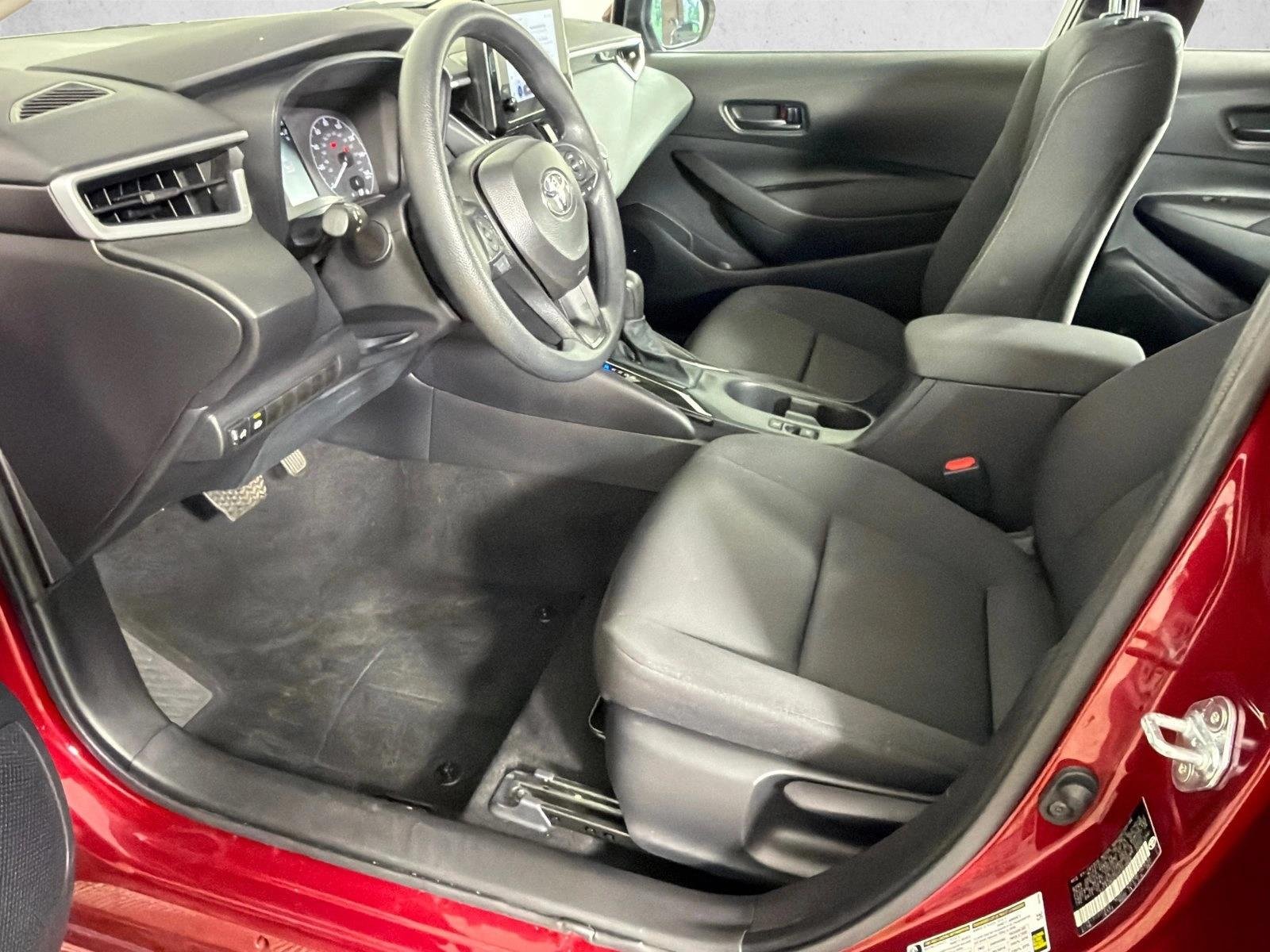 Used 2025 Ruby Flare Pearl [ Toyota LE image 9