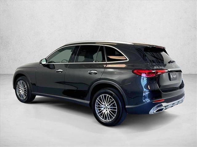 New 2026 Graphite Grey Metallic Mercedes-Benz GLC 300 image 37