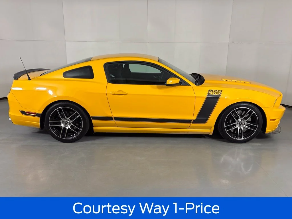 Used 2013 Yellow Ford Boss 302 image 12