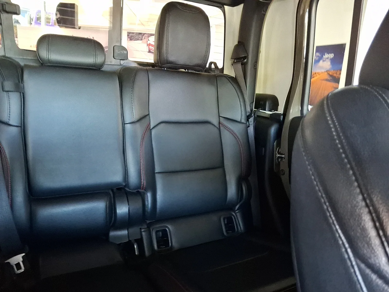 Used 2020 Green Jeep Rubicon image 20