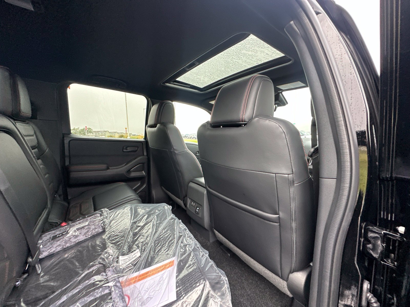 New 2027 Black Nissan PRO-4X image 27