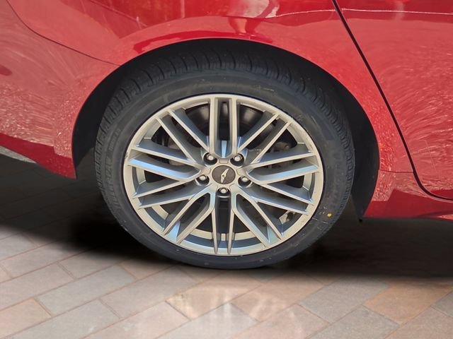 Used 2021 Red Genesis 2.0T image 23