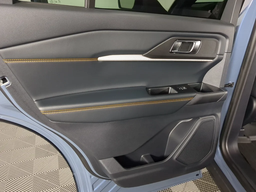 New 2026 Vapor Blue Metallic Ford Tremor® image 15