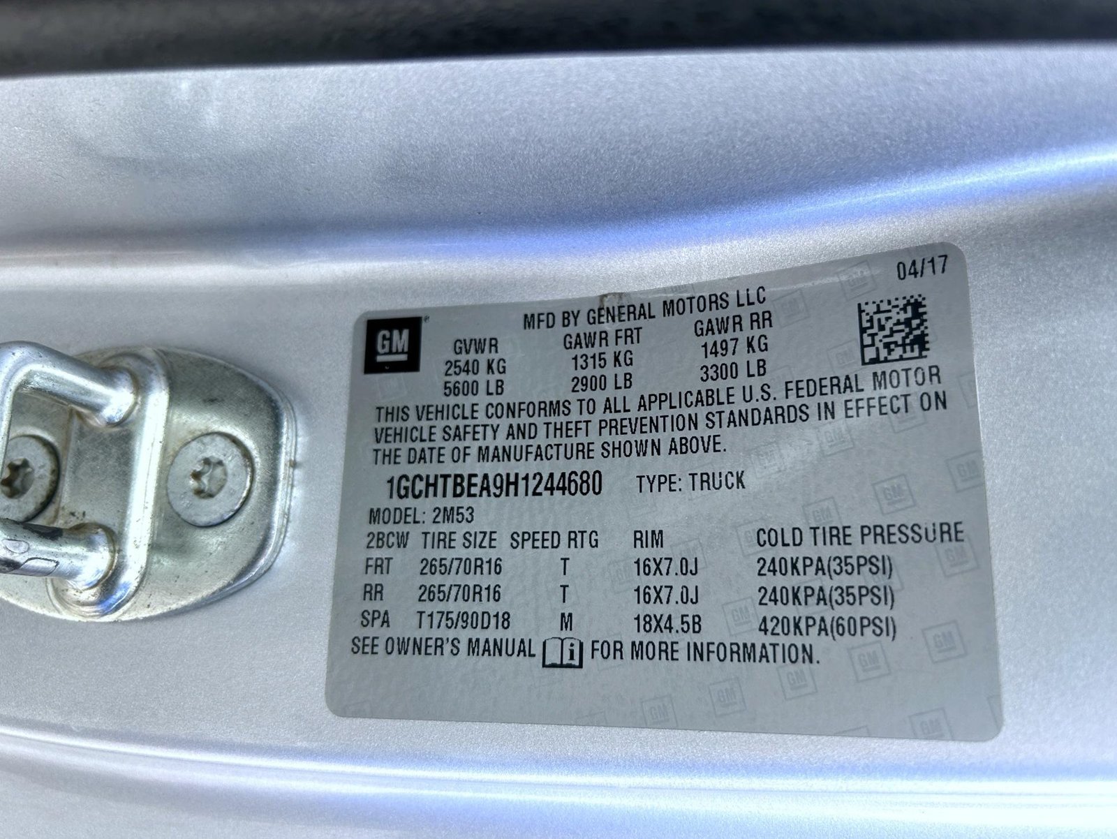 Used 2017 Silver Chevrolet Work Truck image 24