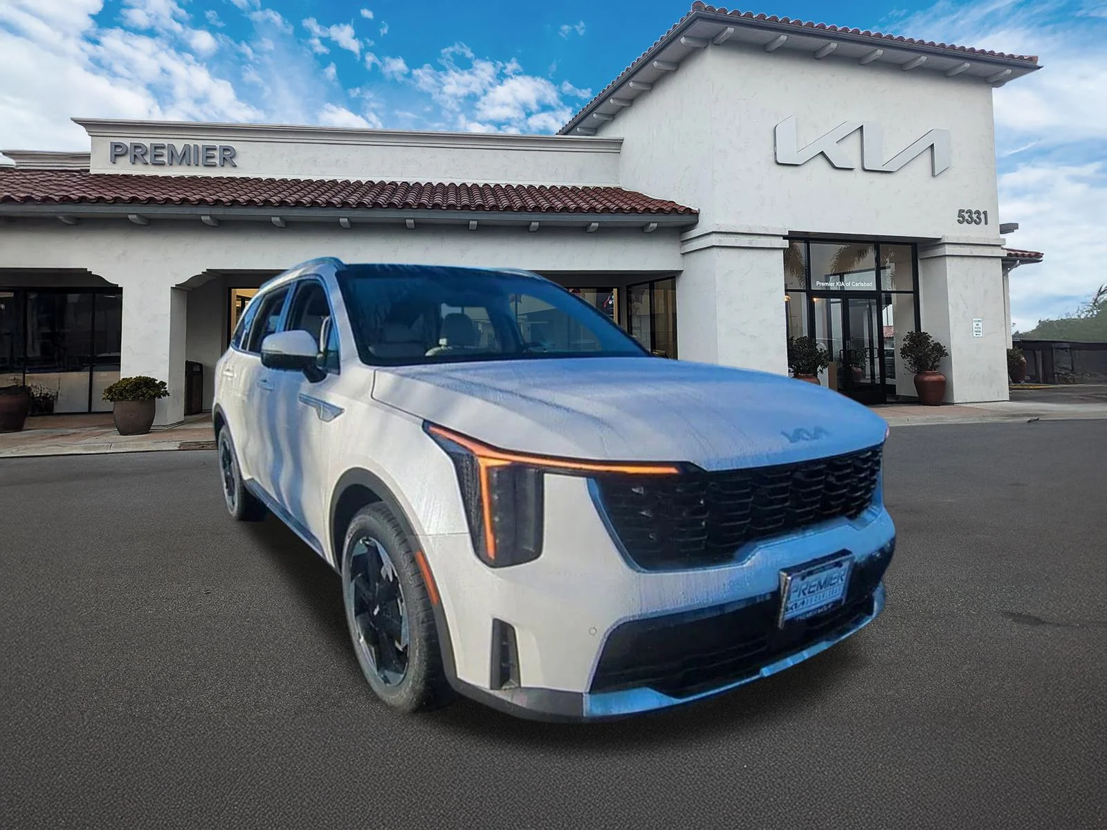 New 2026 Snow White Pearl Kia EX image 2