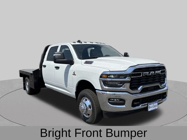 New 2026 Bright White Clearcoat RAM Tradesman image 10