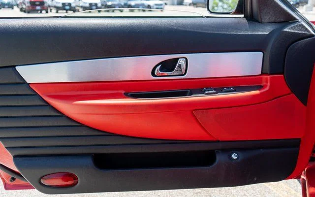 Used 2004 Red Ford Base image 30