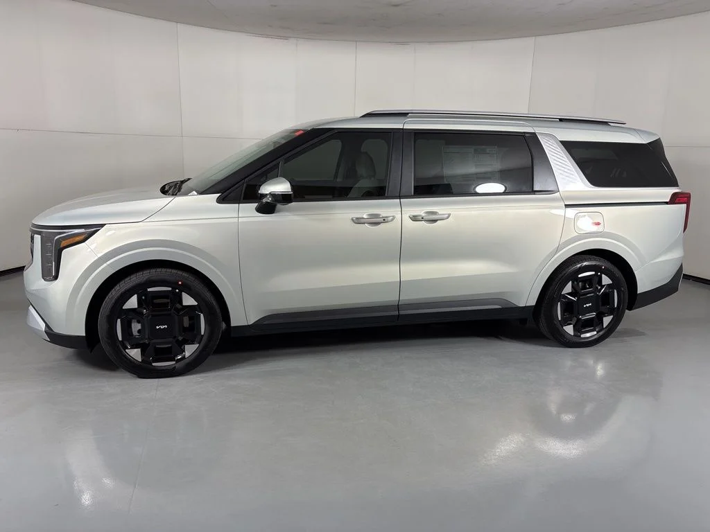 New 2026 Silver Kia EX image 5