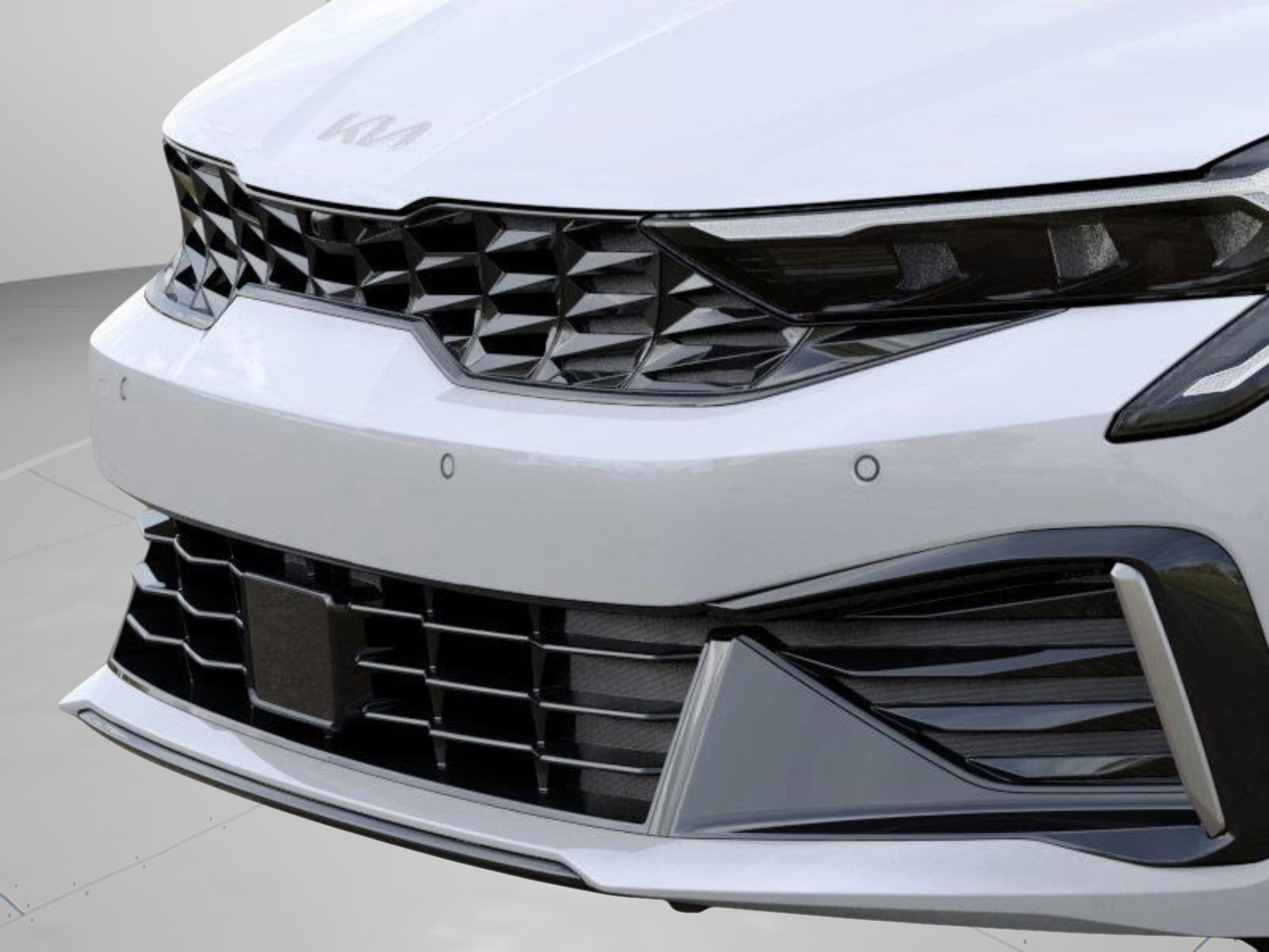 2026 Kia K5 EX - Photo 14