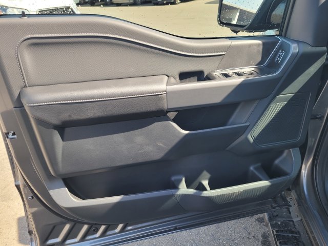 New 2026 Gray Ford XLT image 8