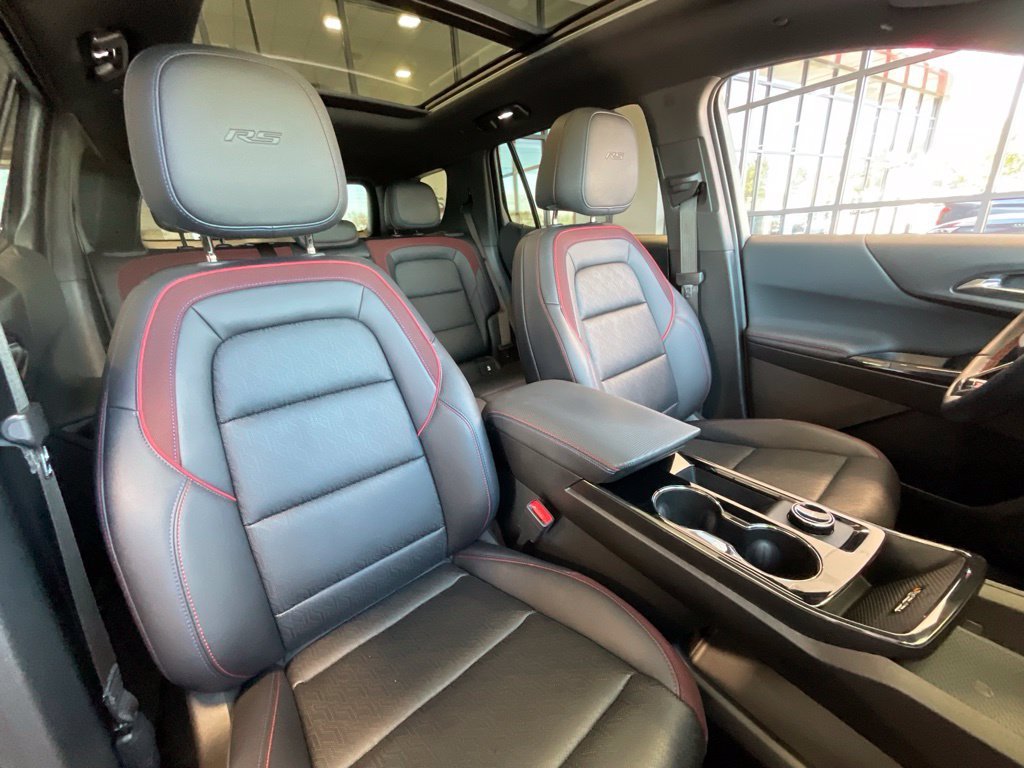 Used 2025 Blue Chevrolet RS image 19