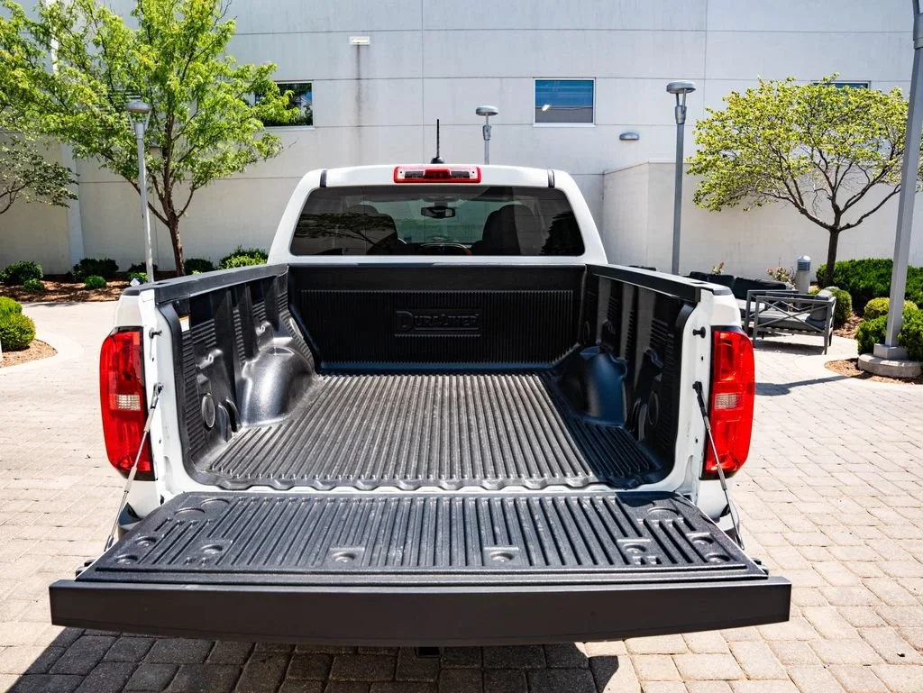 Used 2020 Summit White Chevrolet Work Truck image 19