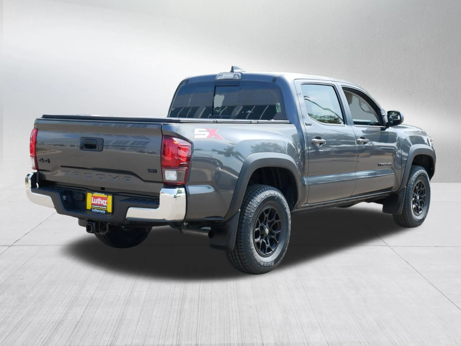 Used 2023 Magnetic Gray Metallic Toyota SR5 image 7