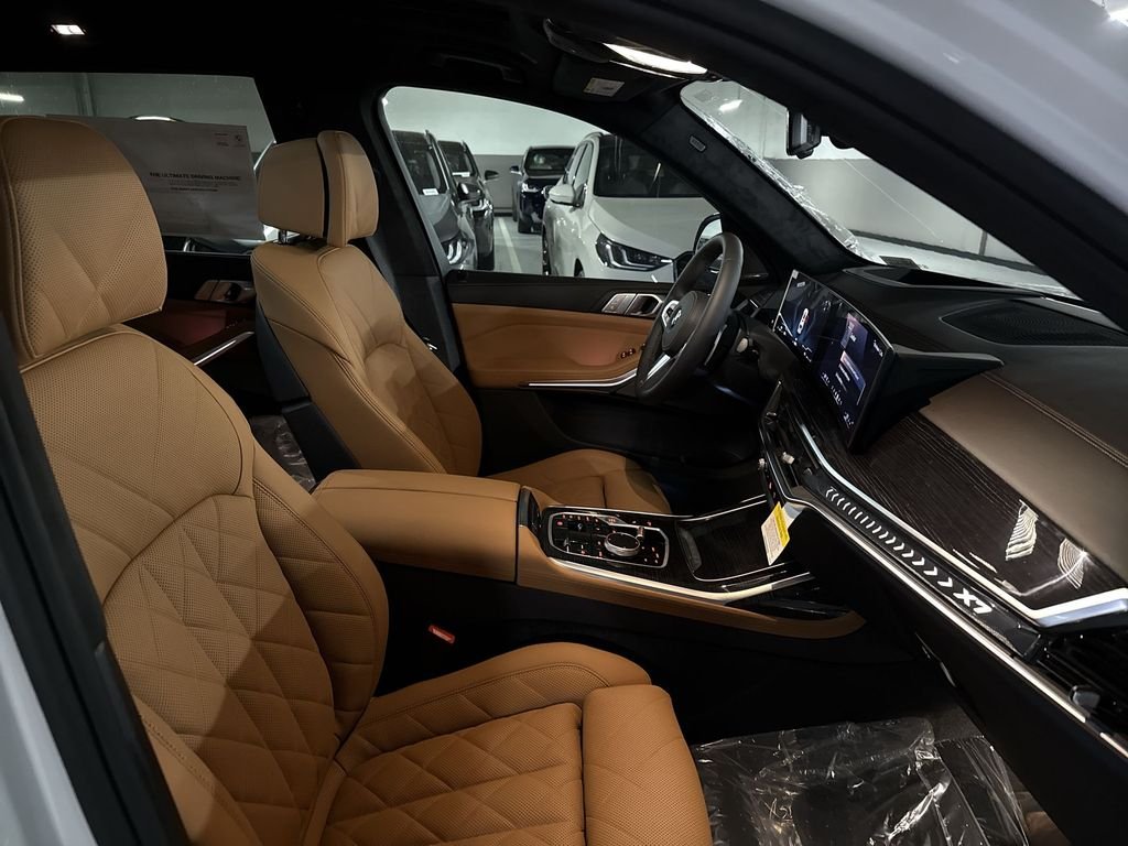 New 2027 White BMW xDrive40i image 26