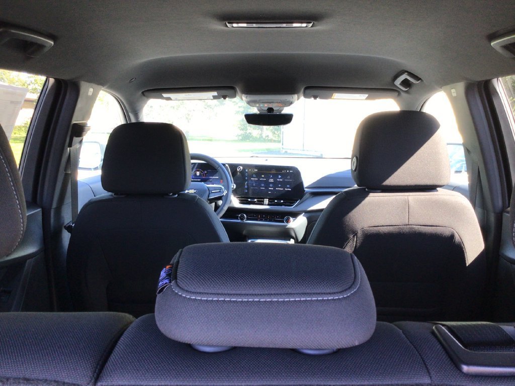 2027 Chevrolet Equinox LT - Photo 42