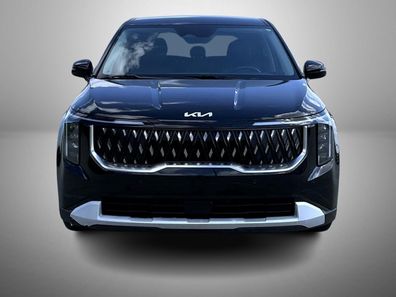 Used 2025 Black Kia LXS image 2