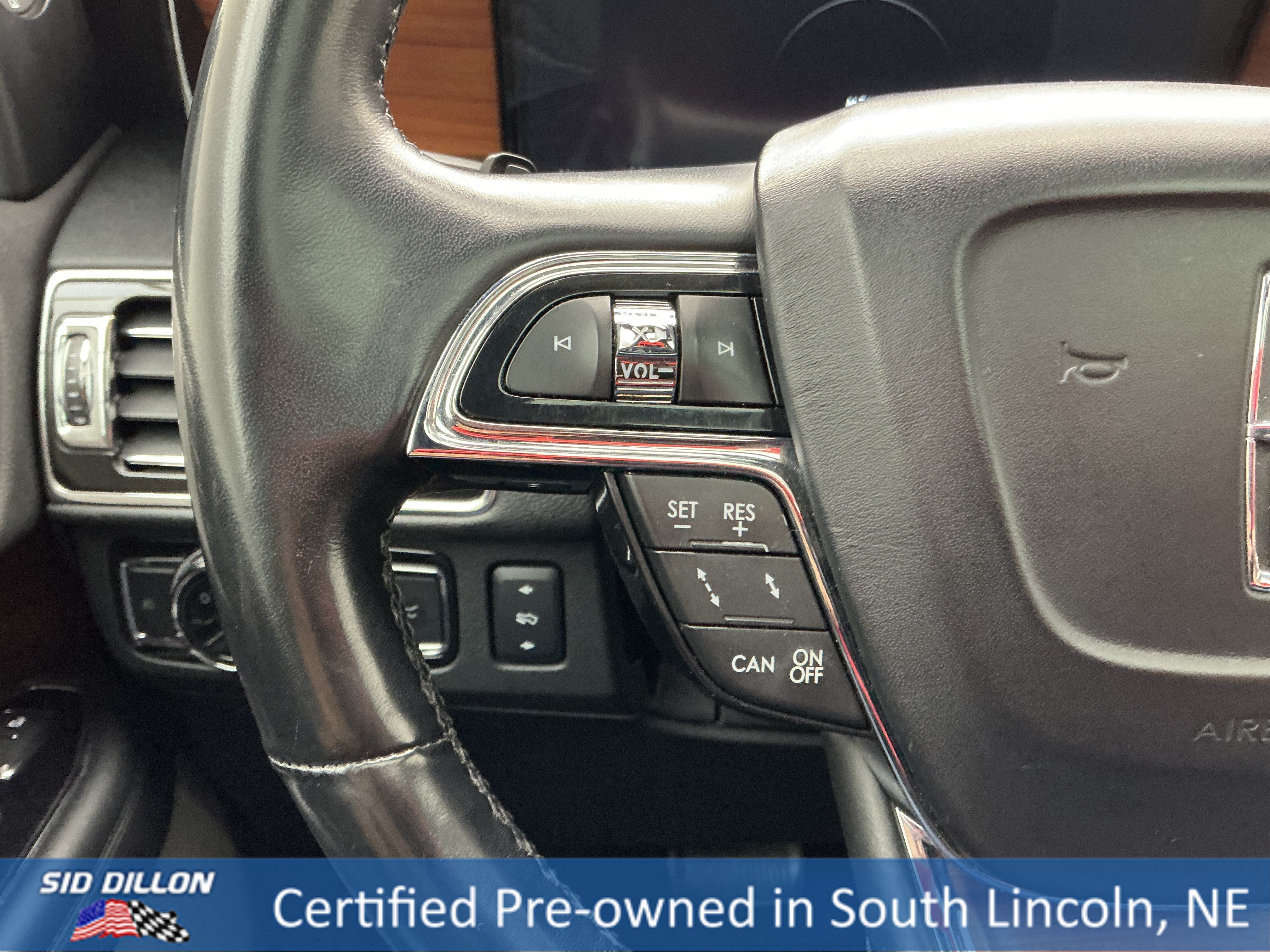 Certified Used 2018 Gray Lincoln Reserve image 9