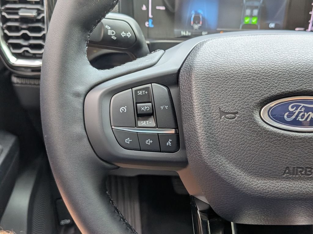 New 2026 Oxford White Ford XLT image 22