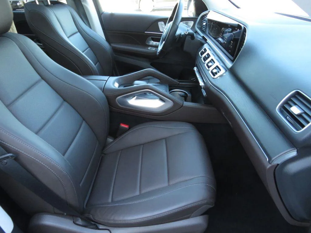 Used 2021 White Mercedes-Benz GLE 350 image 22