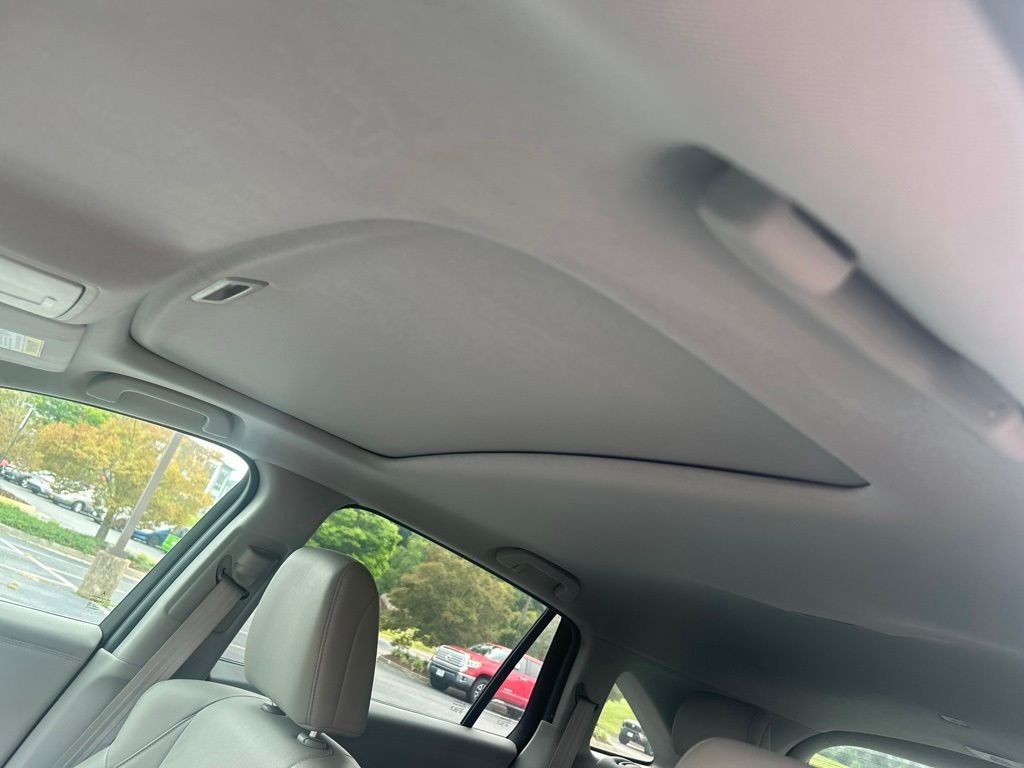 Used 2016  Acura Base image 8