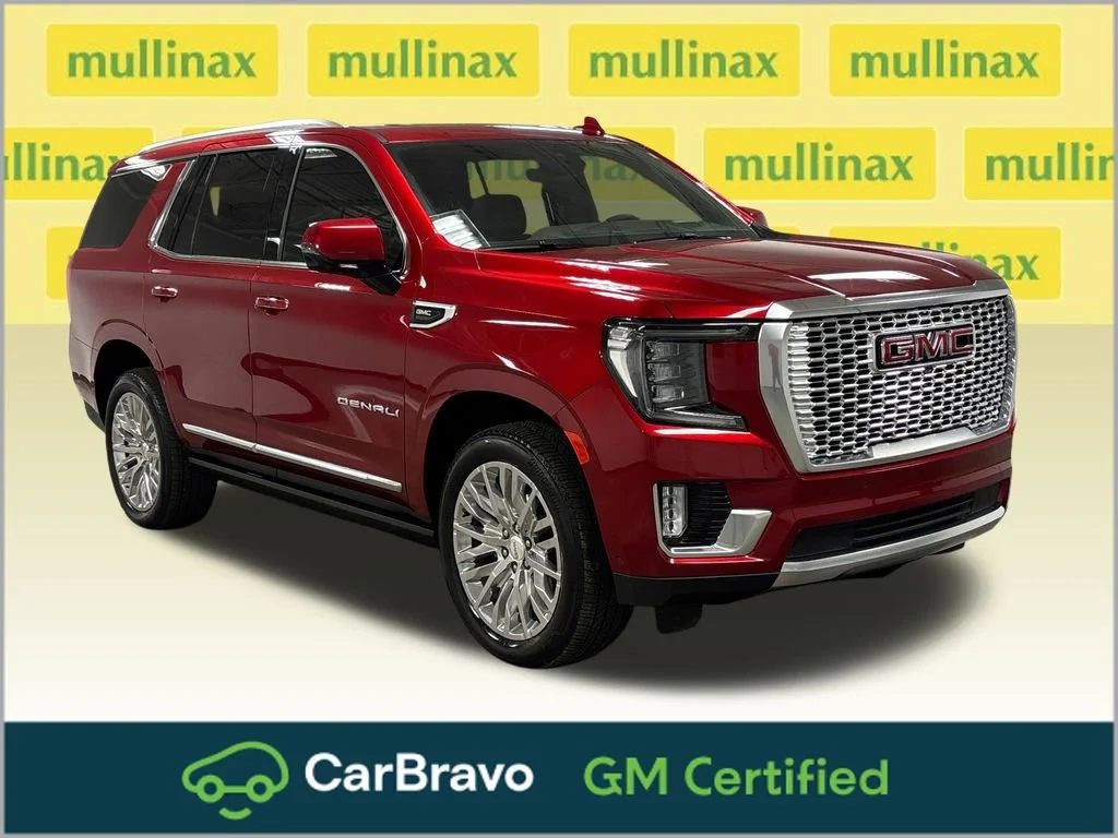 2024 GMC Yukon 4WD Denali's photo