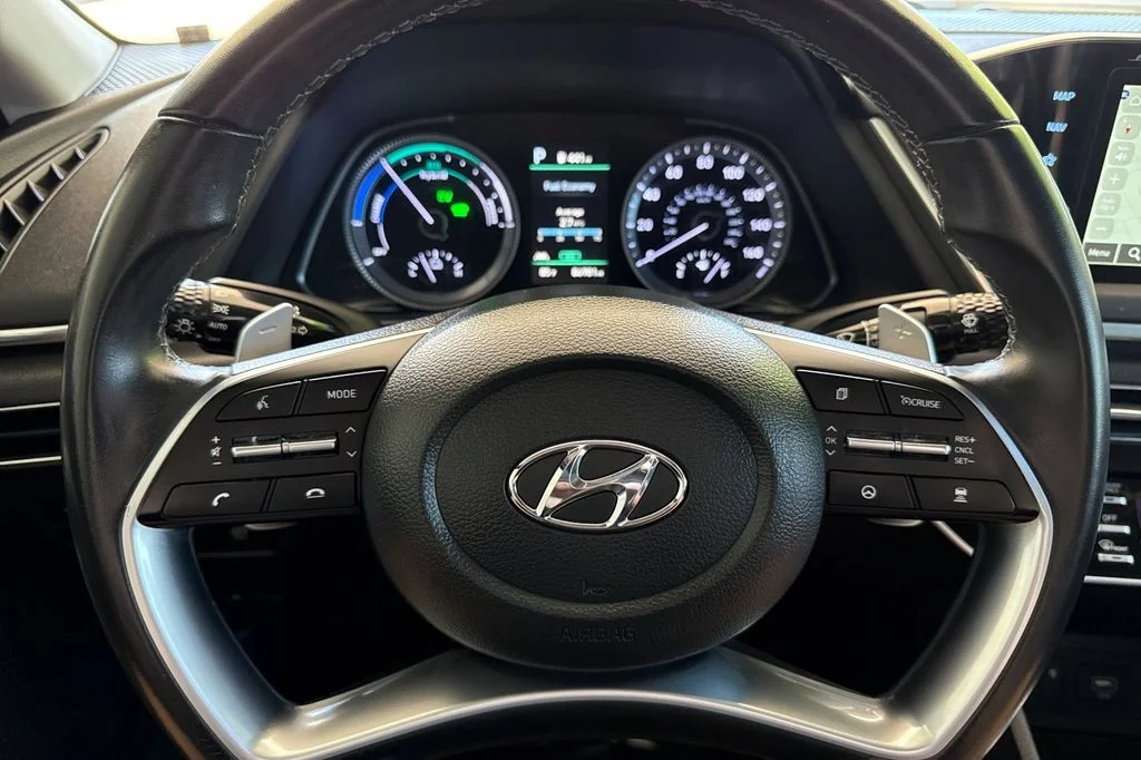 Used 2023 Red Hyundai SEL image 27
