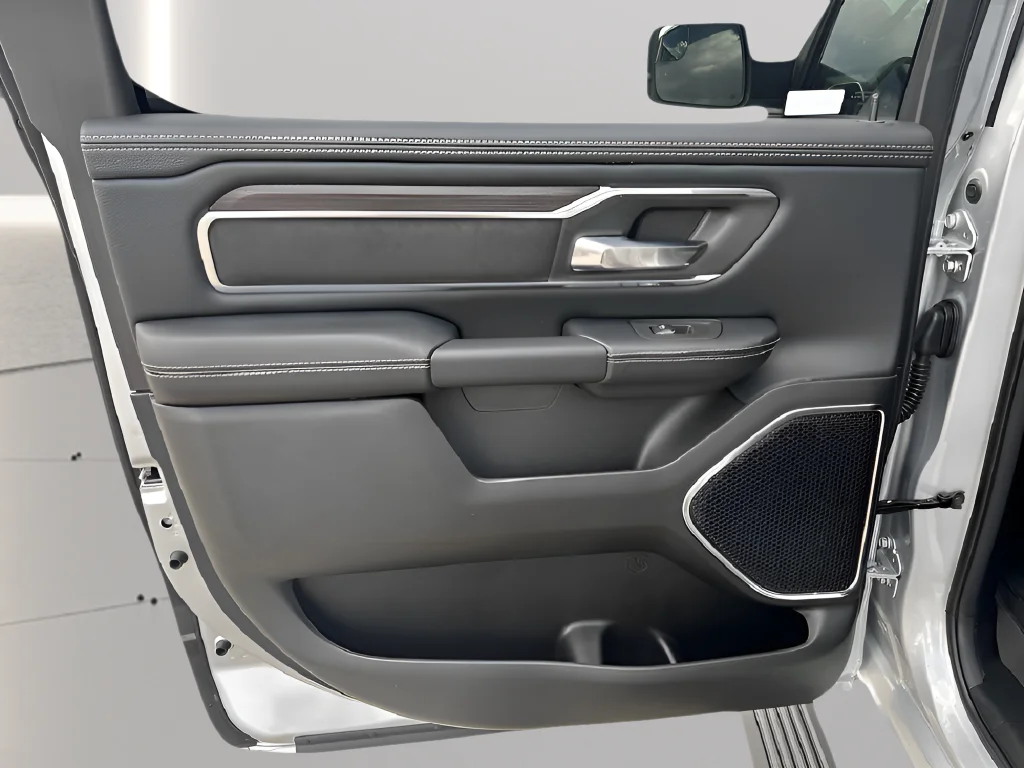 New 2026 Silver Zynith Exterior Paint RAM Laramie image 30