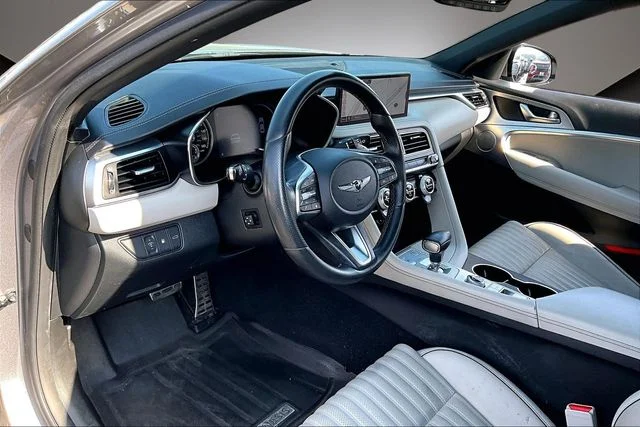 Used 2023 Silver Genesis 2.0T image 16