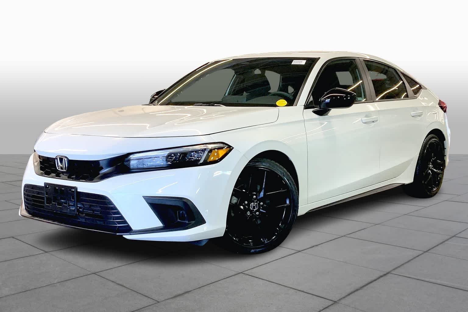 Used 2024 Platinum White Pearl Honda Sport image 3