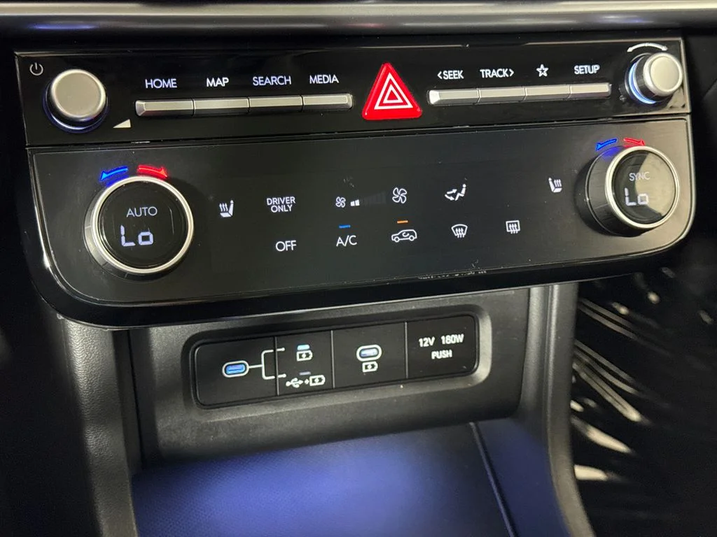 Used 2025 Gray Hyundai SEL Convenience image 24