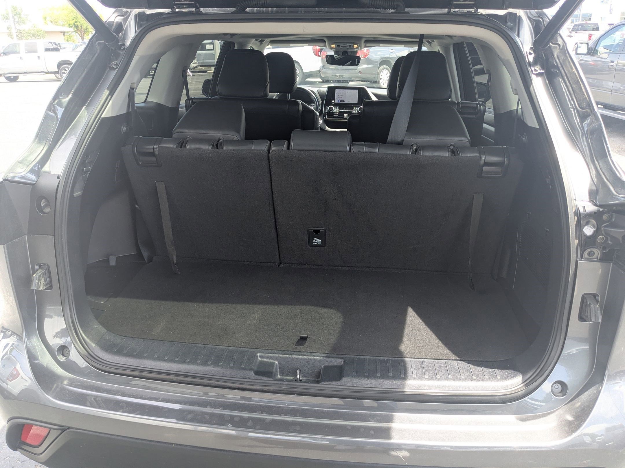 Used 2023 Magnetic Gray Metallic Toyota XLE image 28