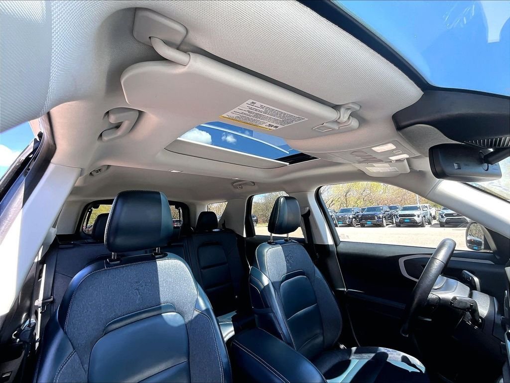 Used 2022 Black Ford Outer Banks image 22