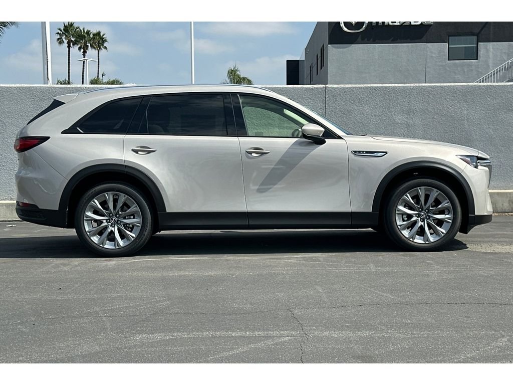 New 2026 Platinum Quartz Metallic Mazda 3.3 Turbo Preferred AWD image 4