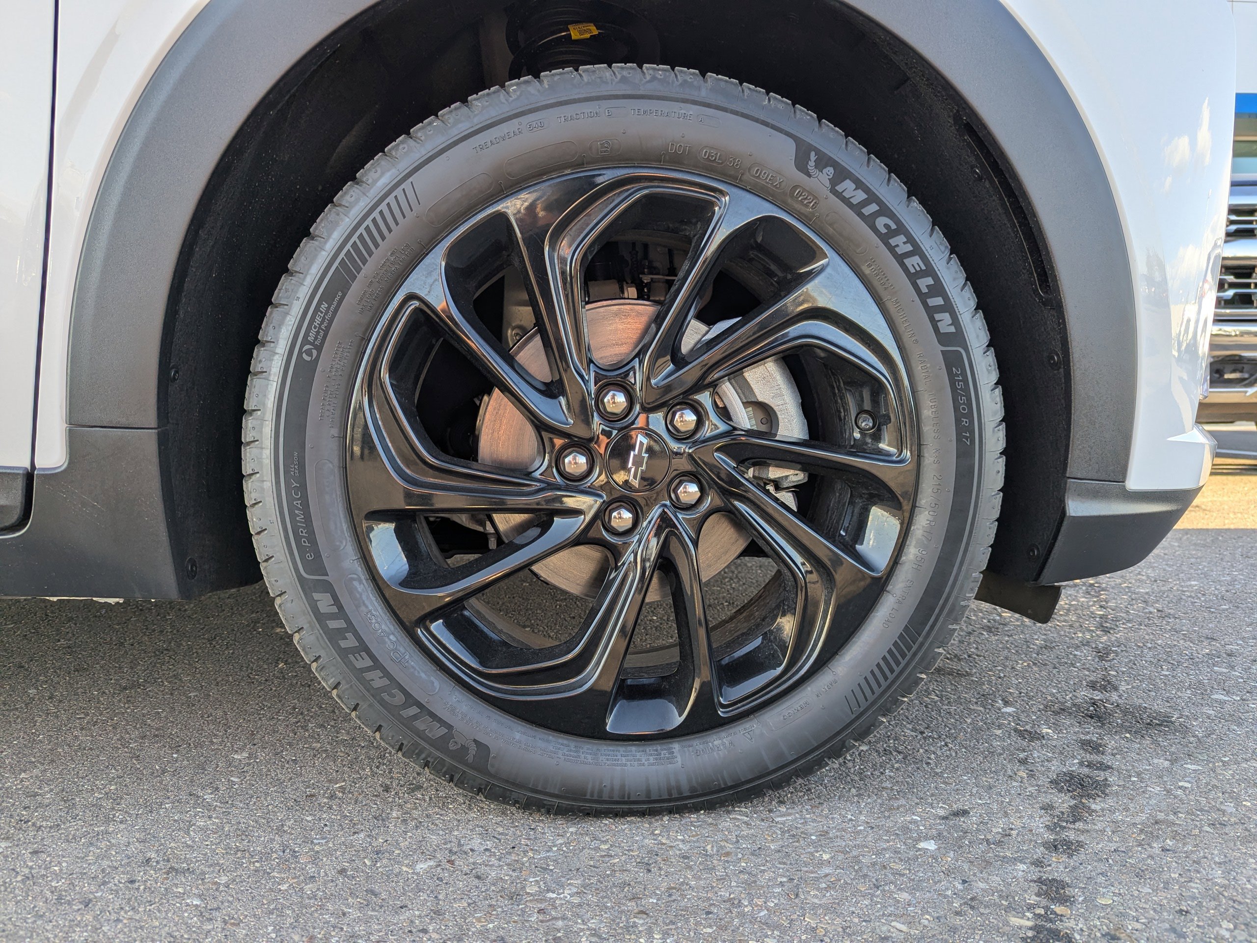 2027 Chevrolet Bolt RS - Photo 39