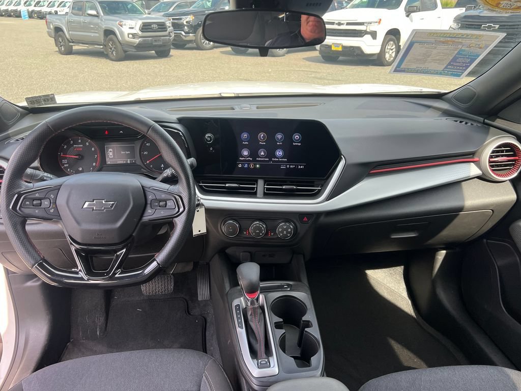 Used 2024 Summit White Chevrolet 1RS image 20