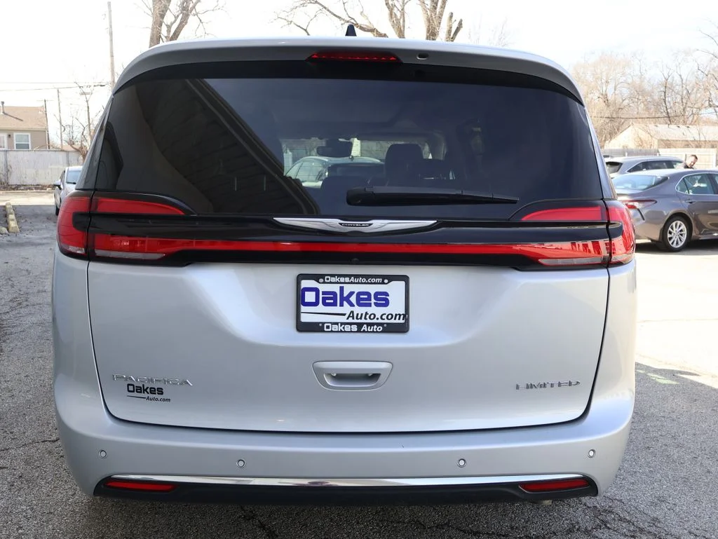 2024 Chrysler Pacifica Limited - Photo 6