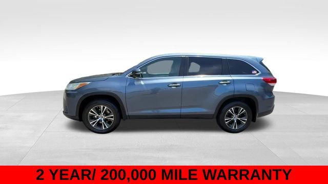 Used 2019 Shoreline Mist Toyota LE image 9