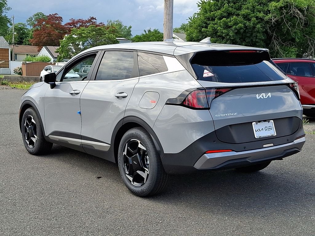 New 2026 Wolf Gray Kia EX image 3