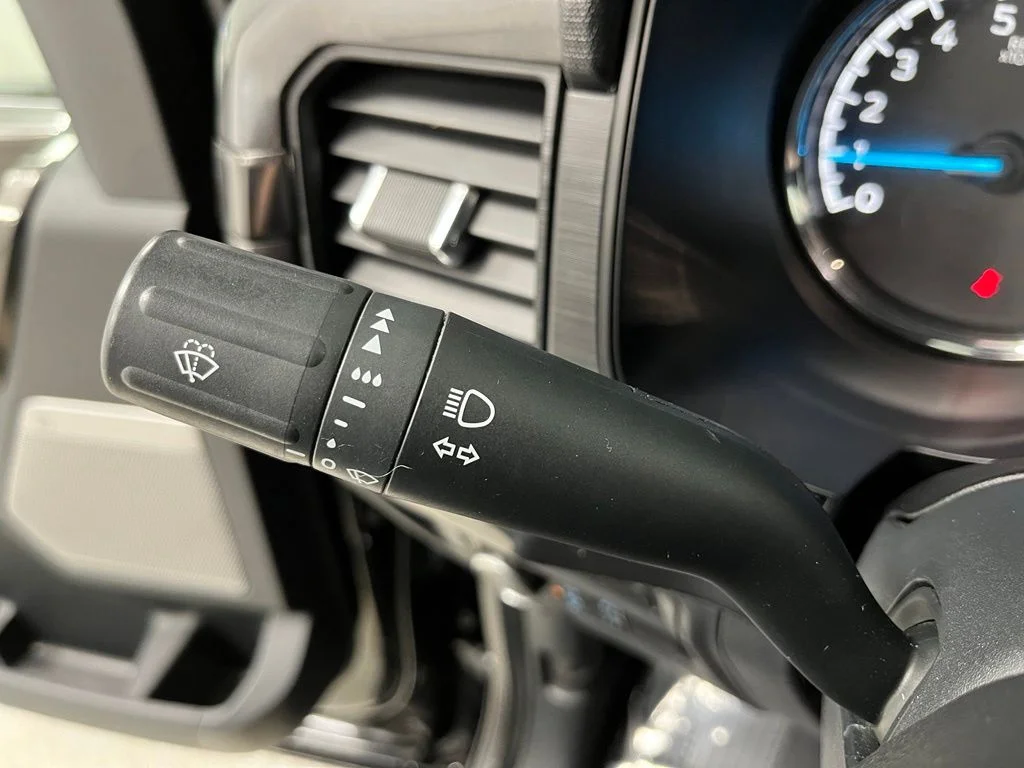 Used 2023 Black Ford XLT image 31