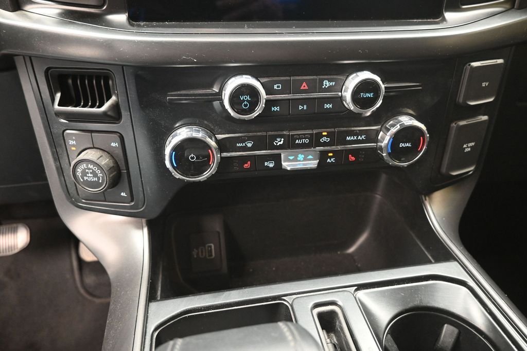 Used 2025 White Ford Tremor image 9