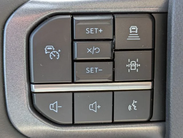 New 2026 Agate Black Metallic Ford F-250® Lariat® image 26