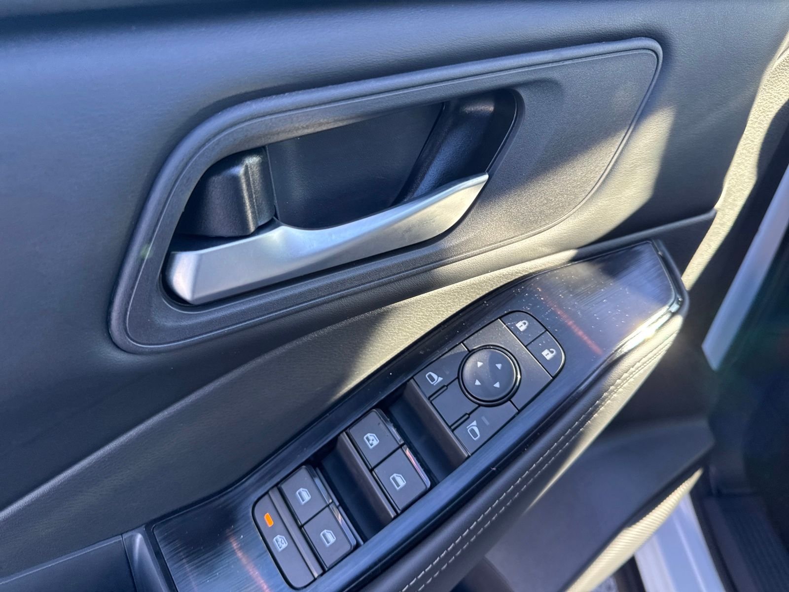 New 2026 Nissan Rogue SV 4D Sport Utility