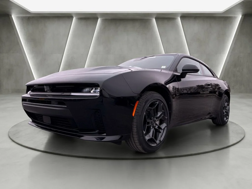 New 2026 Diamond Black Crystal Pearlcoat Dodge R/T image 7