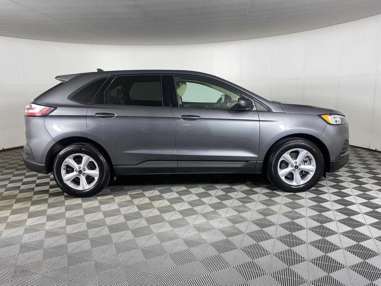 Used 2024 Carbonized Gray Metallic Ford SE image 23