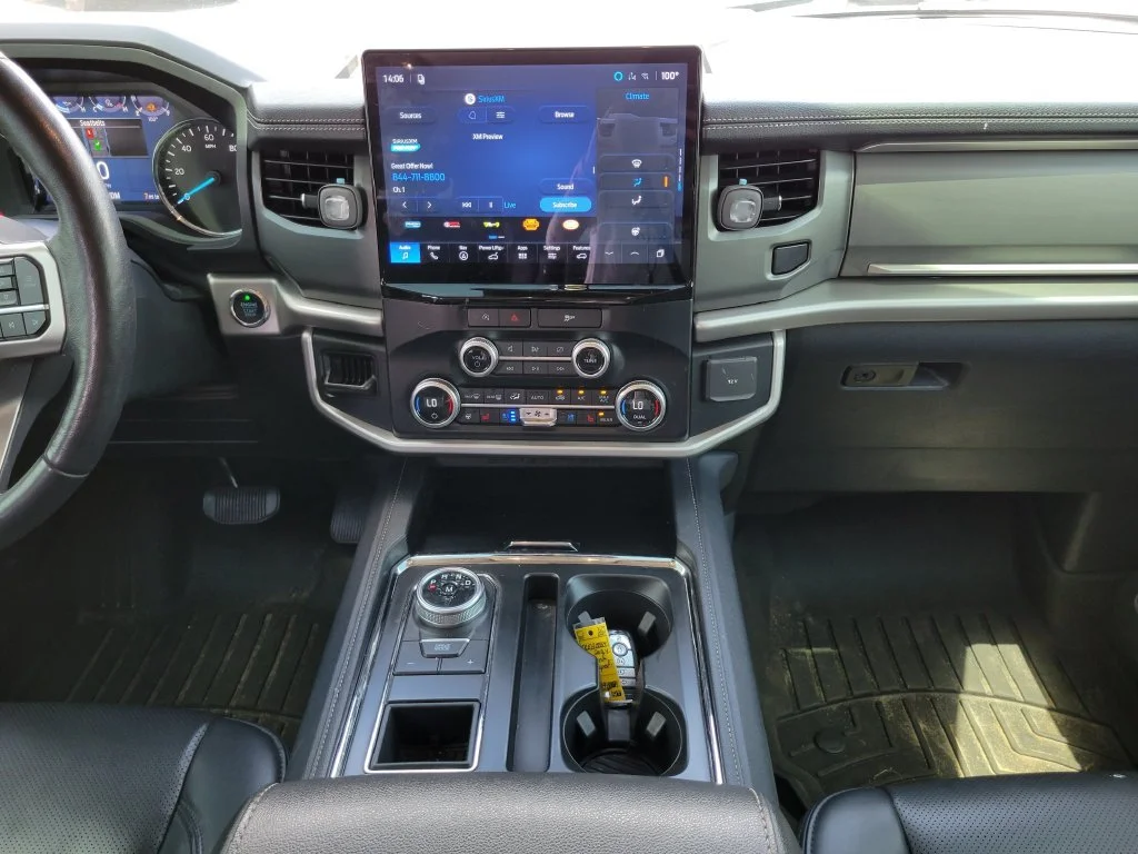 Used 2024 Silver Ford XLT image 20
