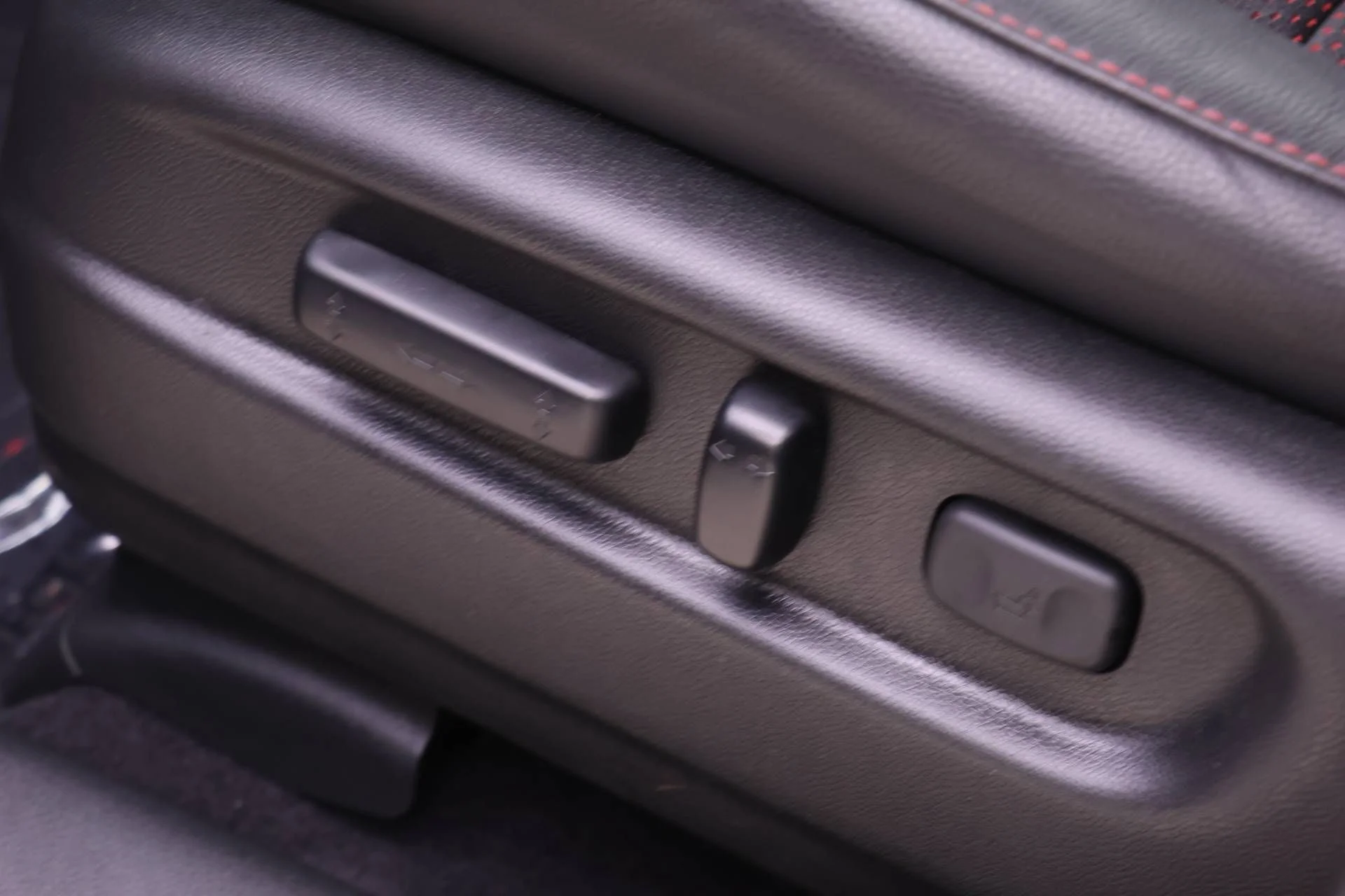 2025 Honda Ridgeline Black Edition - Photo 15