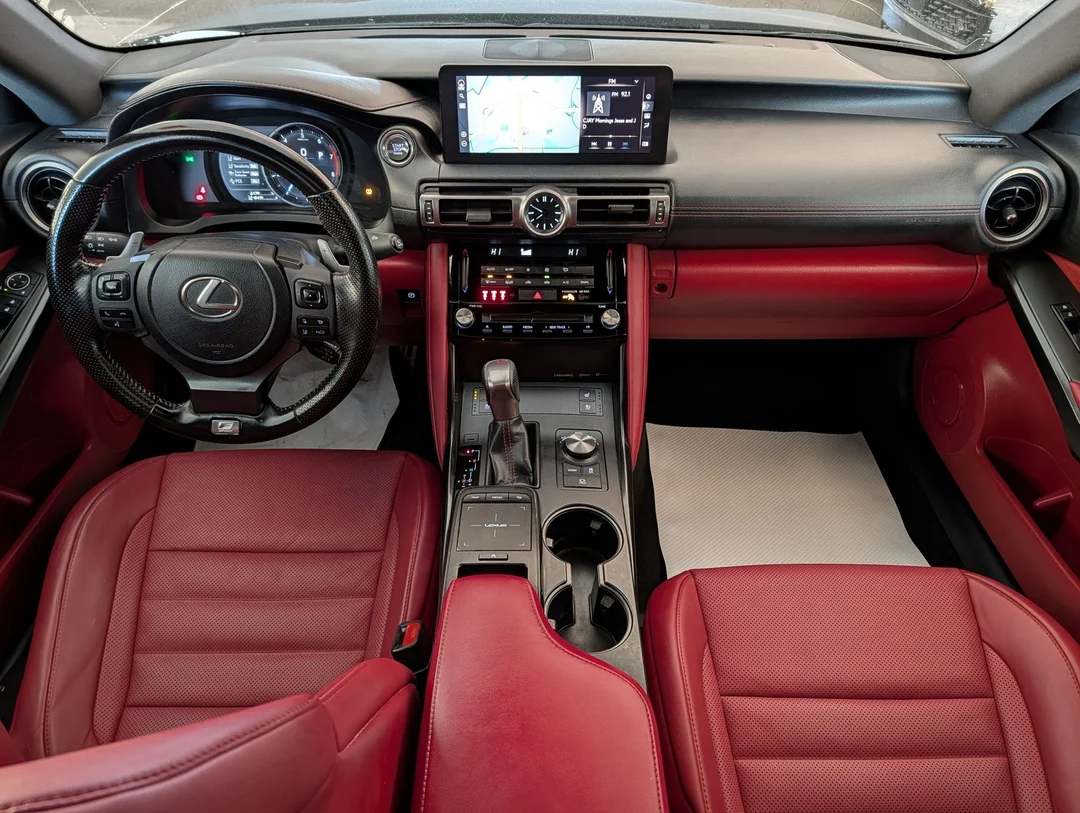 Used 2021  Lexus IS 300 - - AWD - 3.5L V-6 - Adaptive Cruise - Pre-Collision - Lane Keep Assist & More! image 26