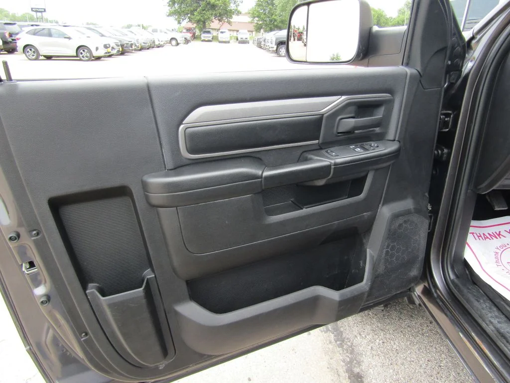 Used 2021 Gray Ram Tradesman image 17