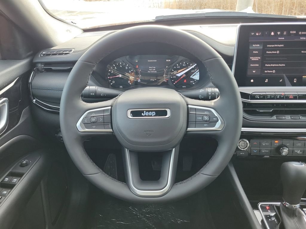New 2026 Joose (DISC) Jeep Latitude image 16